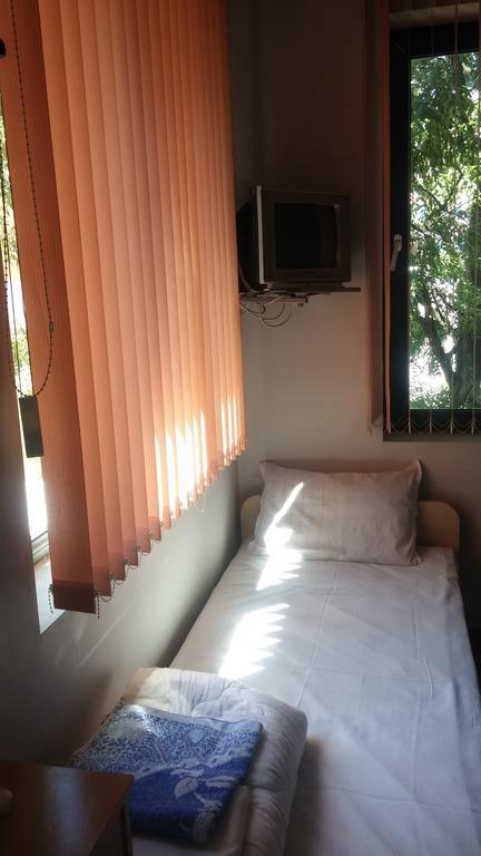 Comfort Guest Rooms Pleven Extérieur photo